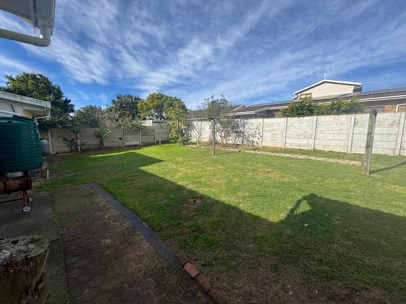 3 Bedroom Property for Sale in Heiderand Western Cape